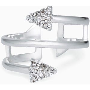 Stella and Dot Winding Arrow Ring